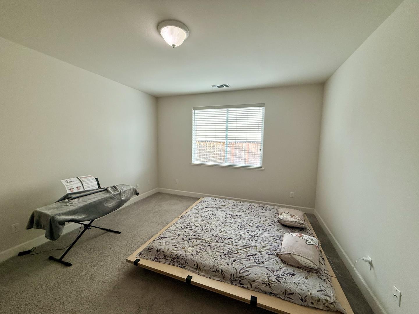 Detail Gallery Image 21 of 23 For 715 Alicante Dr, Hollister,  CA 95023 - 3 Beds | 2 Baths