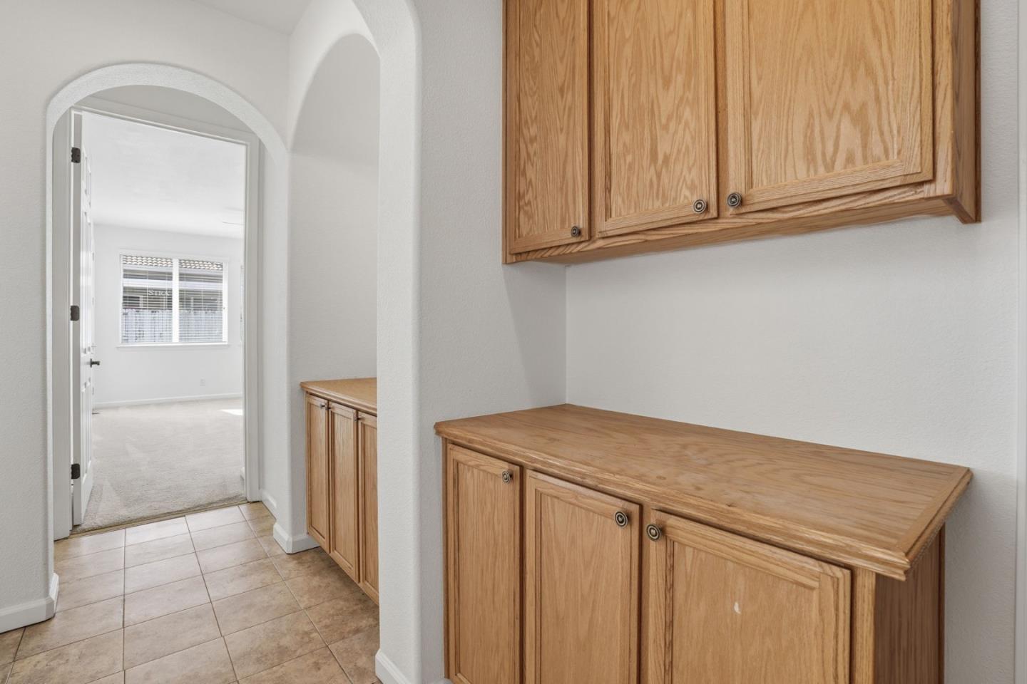 Detail Gallery Image 21 of 41 For 2076 Venezia St, Los Banos,  CA 93635 - 4 Beds | 2 Baths