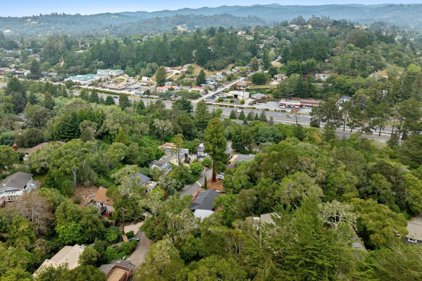 Detail Gallery Image 36 of 39 For 610 Nestora Ave, Aptos,  CA 95003 - 3 Beds | 2 Baths