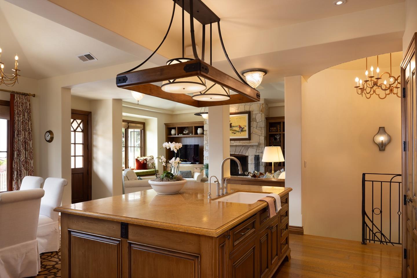 Detail Gallery Image 10 of 21 For 0 San Antonio 6 Se of 8th, Carmel,  CA 93921 - 3 Beds | 3 Baths