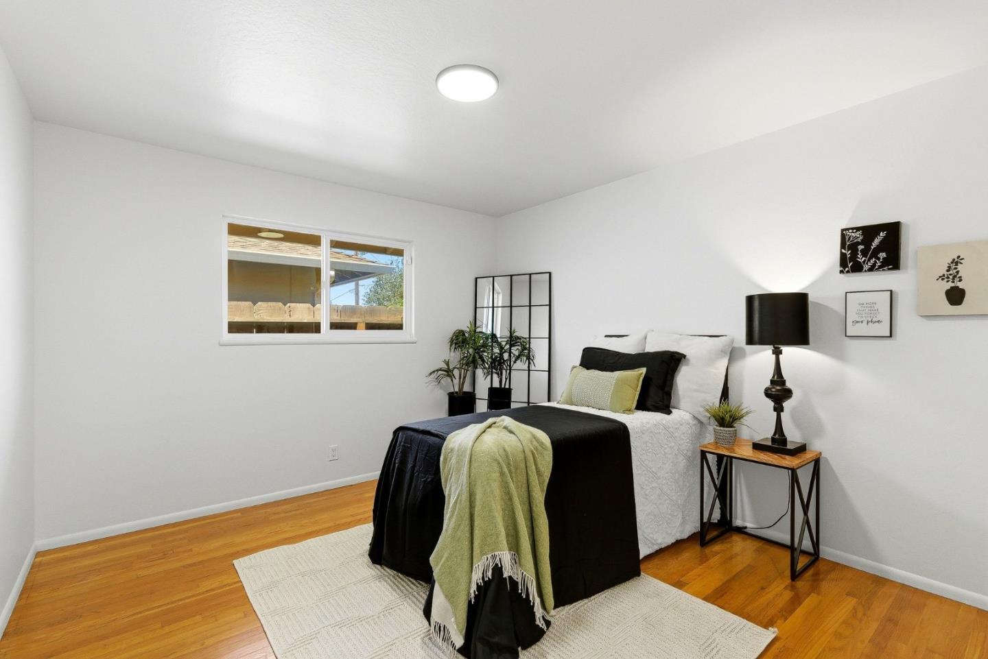 Detail Gallery Image 11 of 37 For 651 San Tomas Way, Salinas,  CA 93901 - 4 Beds | 2 Baths