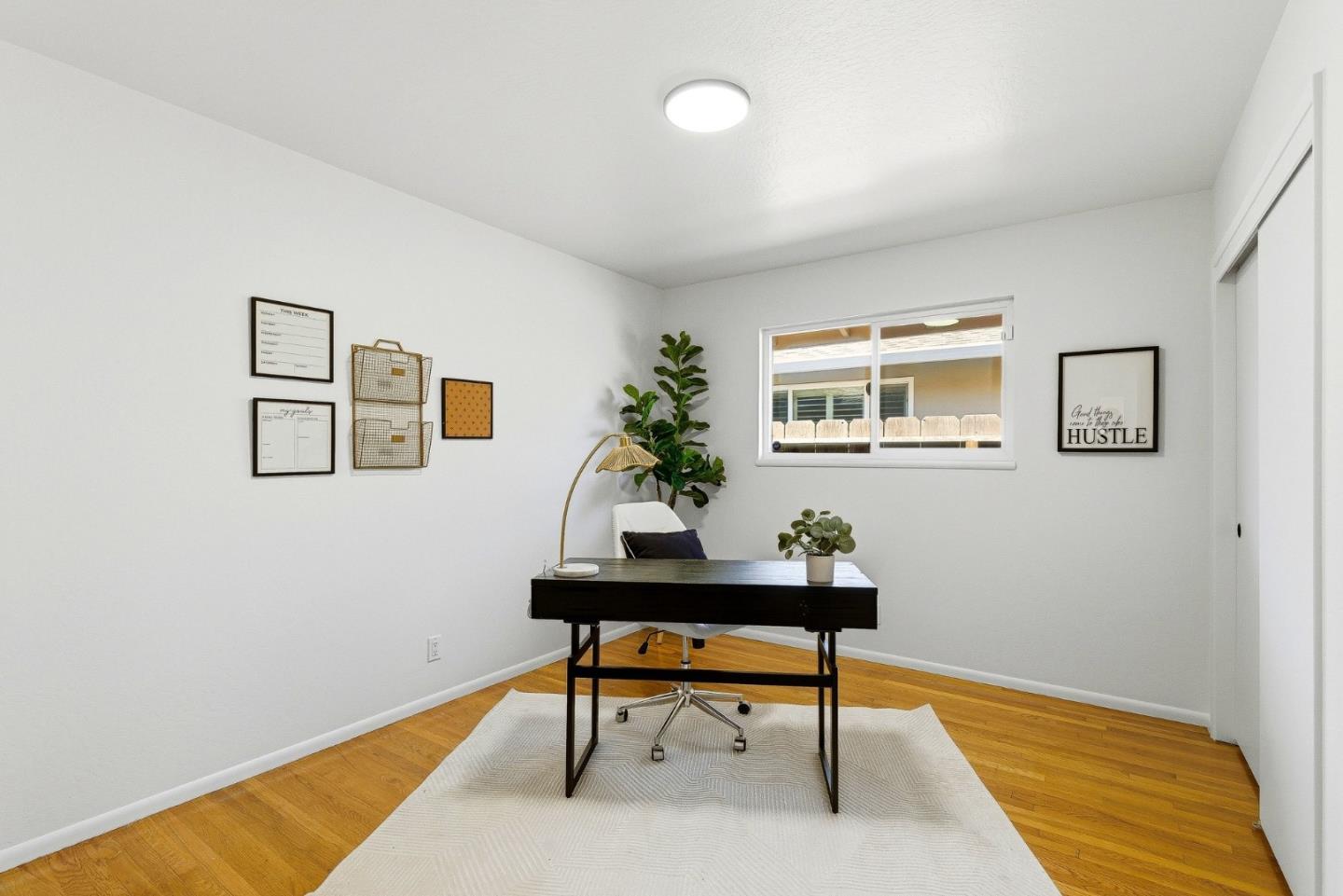 Detail Gallery Image 12 of 37 For 651 San Tomas Way, Salinas,  CA 93901 - 4 Beds | 2 Baths