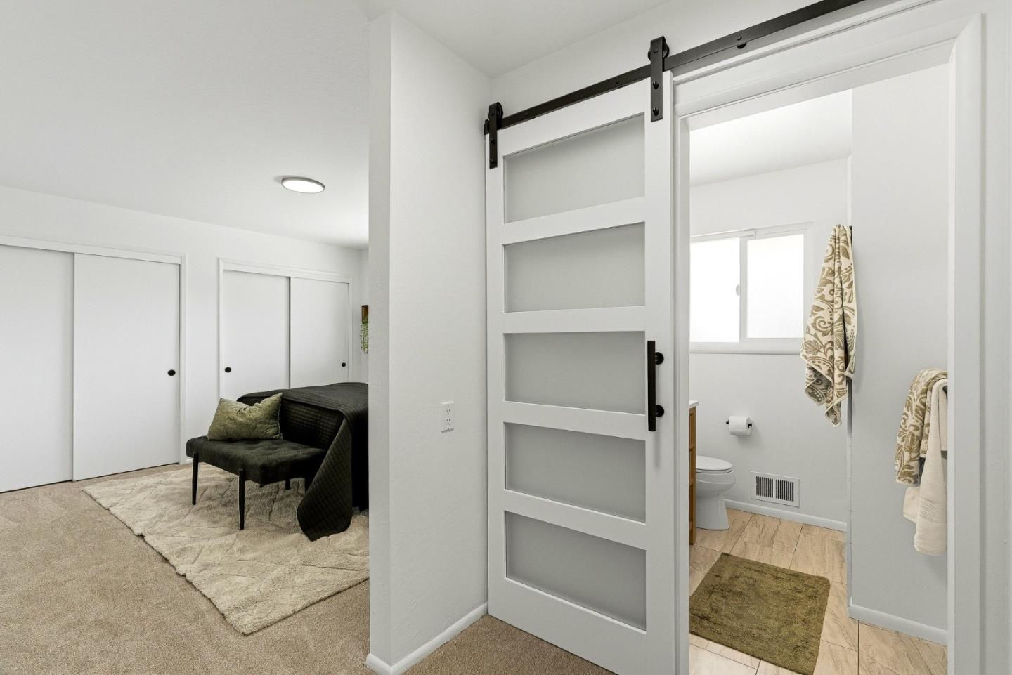 Detail Gallery Image 13 of 37 For 651 San Tomas Way, Salinas,  CA 93901 - 4 Beds | 2 Baths