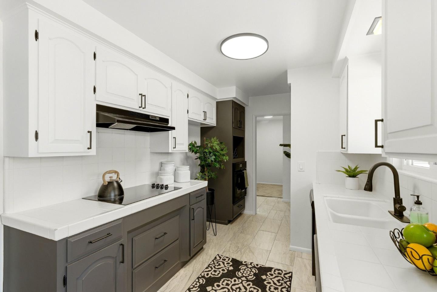 Detail Gallery Image 19 of 37 For 651 San Tomas Way, Salinas,  CA 93901 - 4 Beds | 2 Baths