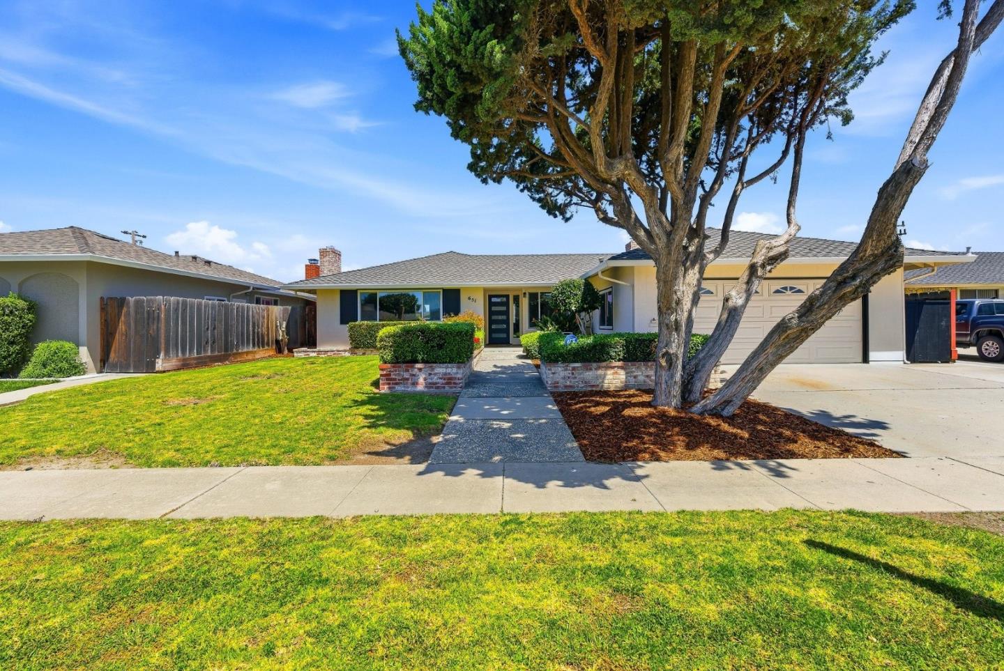 Detail Gallery Image 25 of 37 For 651 San Tomas Way, Salinas,  CA 93901 - 4 Beds | 2 Baths