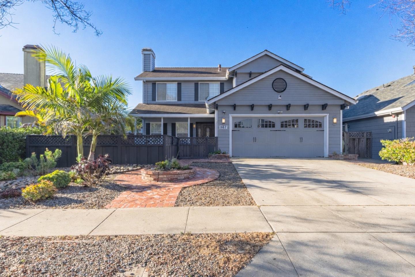 Detail Gallery Image 2 of 57 For 967 Hancock St, Salinas,  CA 93906 - 3 Beds | 3 Baths