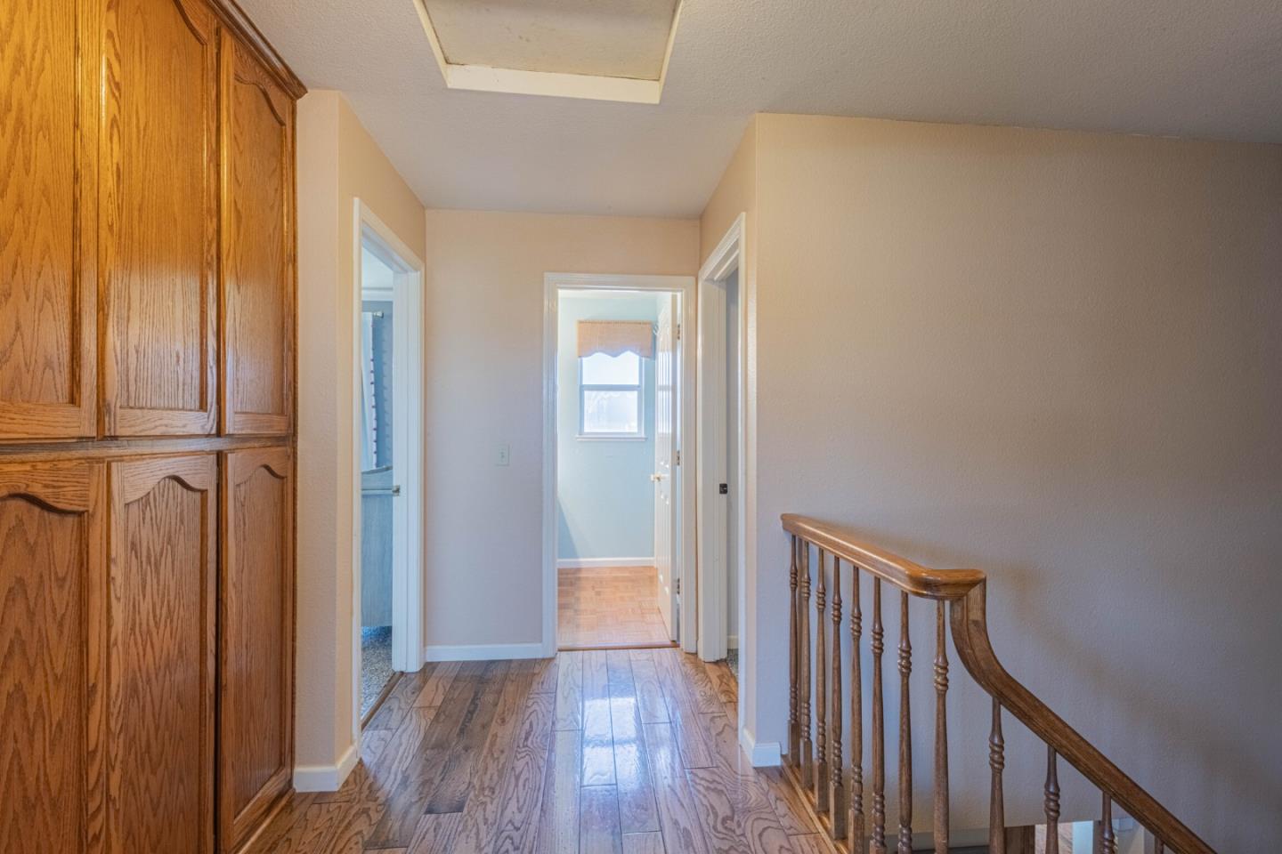 Detail Gallery Image 33 of 57 For 967 Hancock St, Salinas,  CA 93906 - 3 Beds | 3 Baths