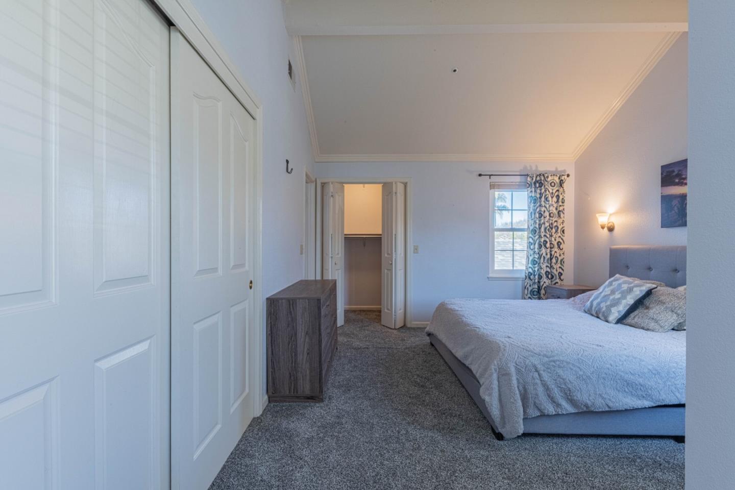 Detail Gallery Image 36 of 57 For 967 Hancock St, Salinas,  CA 93906 - 3 Beds | 3 Baths