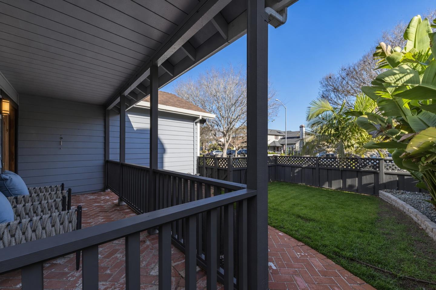 Detail Gallery Image 5 of 57 For 967 Hancock St, Salinas,  CA 93906 - 3 Beds | 3 Baths