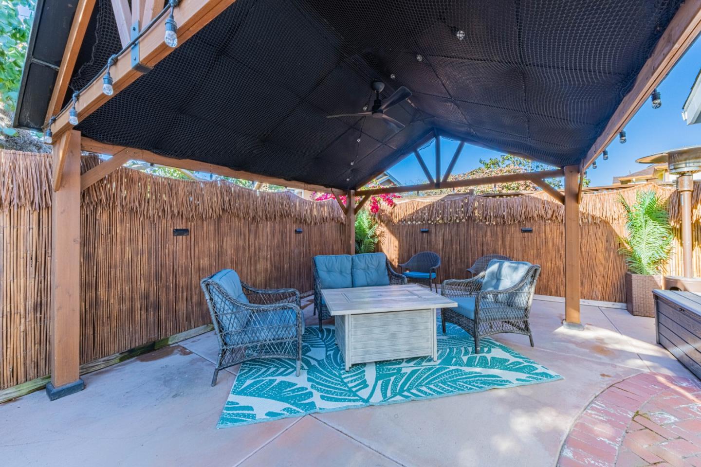 Detail Gallery Image 54 of 57 For 967 Hancock St, Salinas,  CA 93906 - 3 Beds | 3 Baths