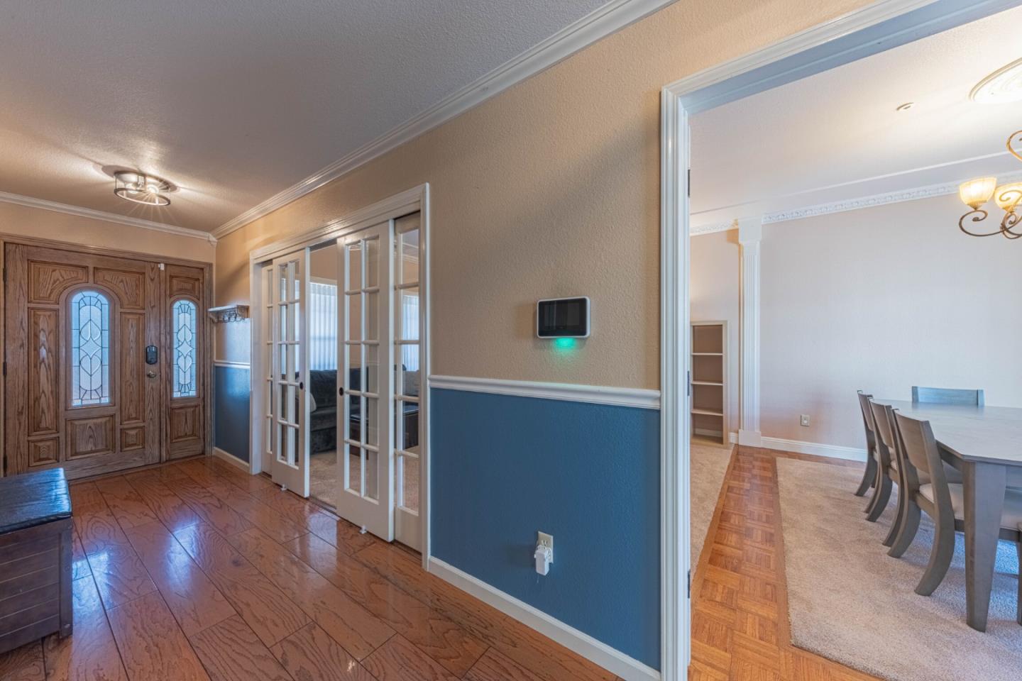 Detail Gallery Image 8 of 57 For 967 Hancock St, Salinas,  CA 93906 - 3 Beds | 3 Baths