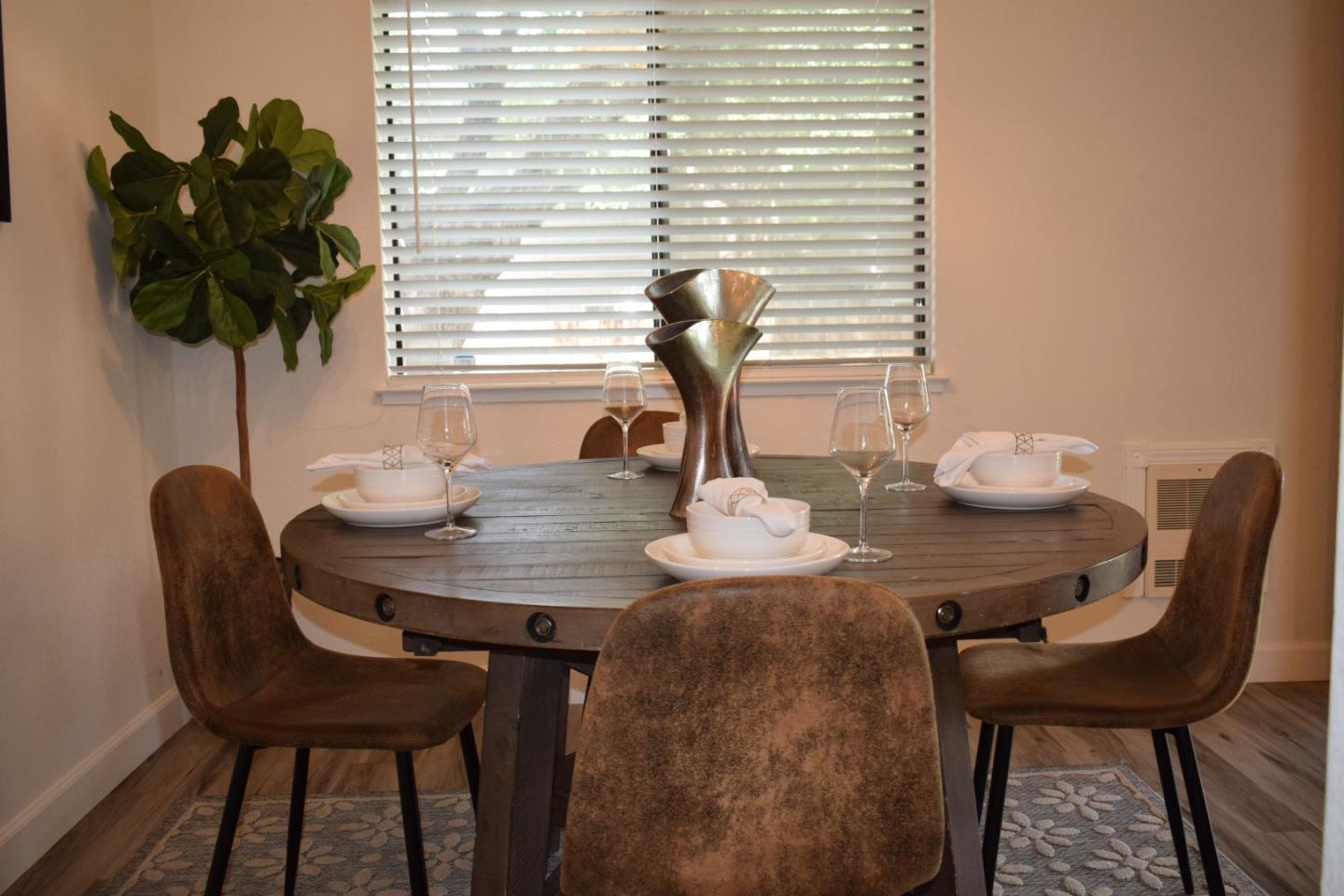 Photo #8: ML82041775 Listing: Photo #8