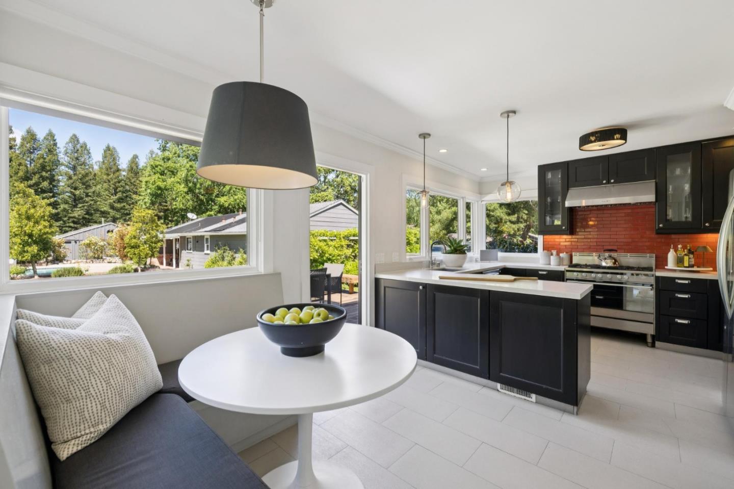 Detail Gallery Image 14 of 42 For 3362 Woodside Rd, Woodside,  CA 94062 - 3 Beds | 2 Baths