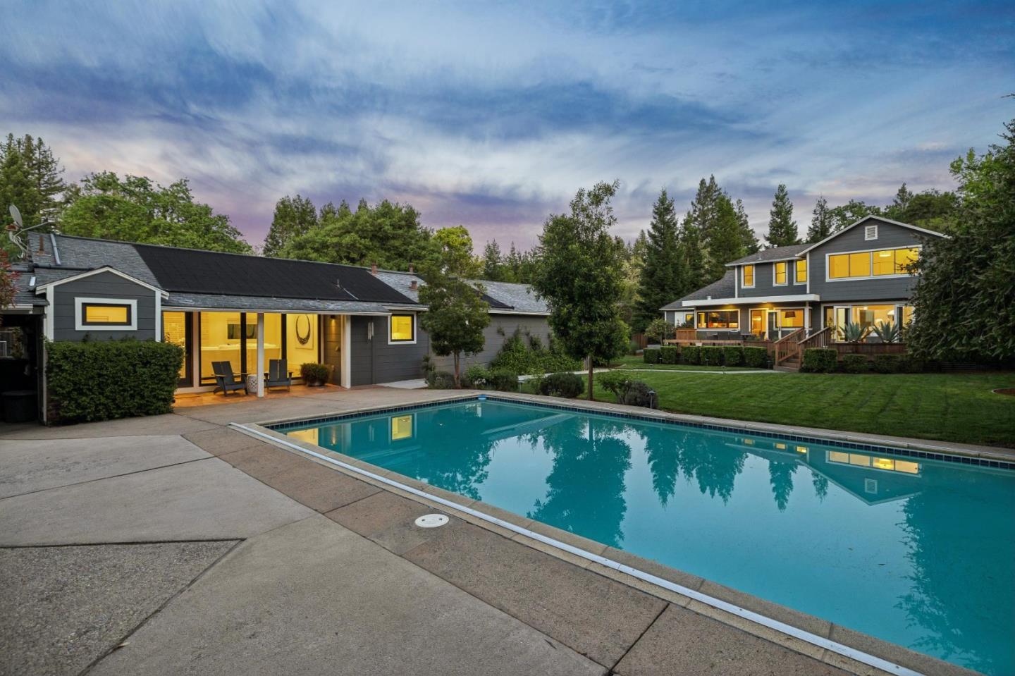 Detail Gallery Image 3 of 42 For 3362 Woodside Rd, Woodside,  CA 94062 - 3 Beds | 2 Baths