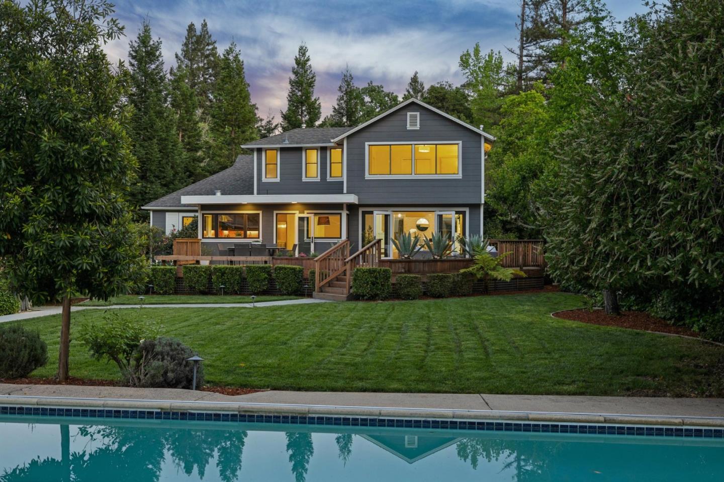 Detail Gallery Image 4 of 42 For 3362 Woodside Rd, Woodside,  CA 94062 - 3 Beds | 2 Baths