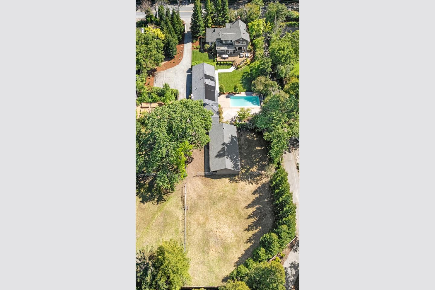 Detail Gallery Image 41 of 42 For 3362 Woodside Rd, Woodside,  CA 94062 - 3 Beds | 2 Baths