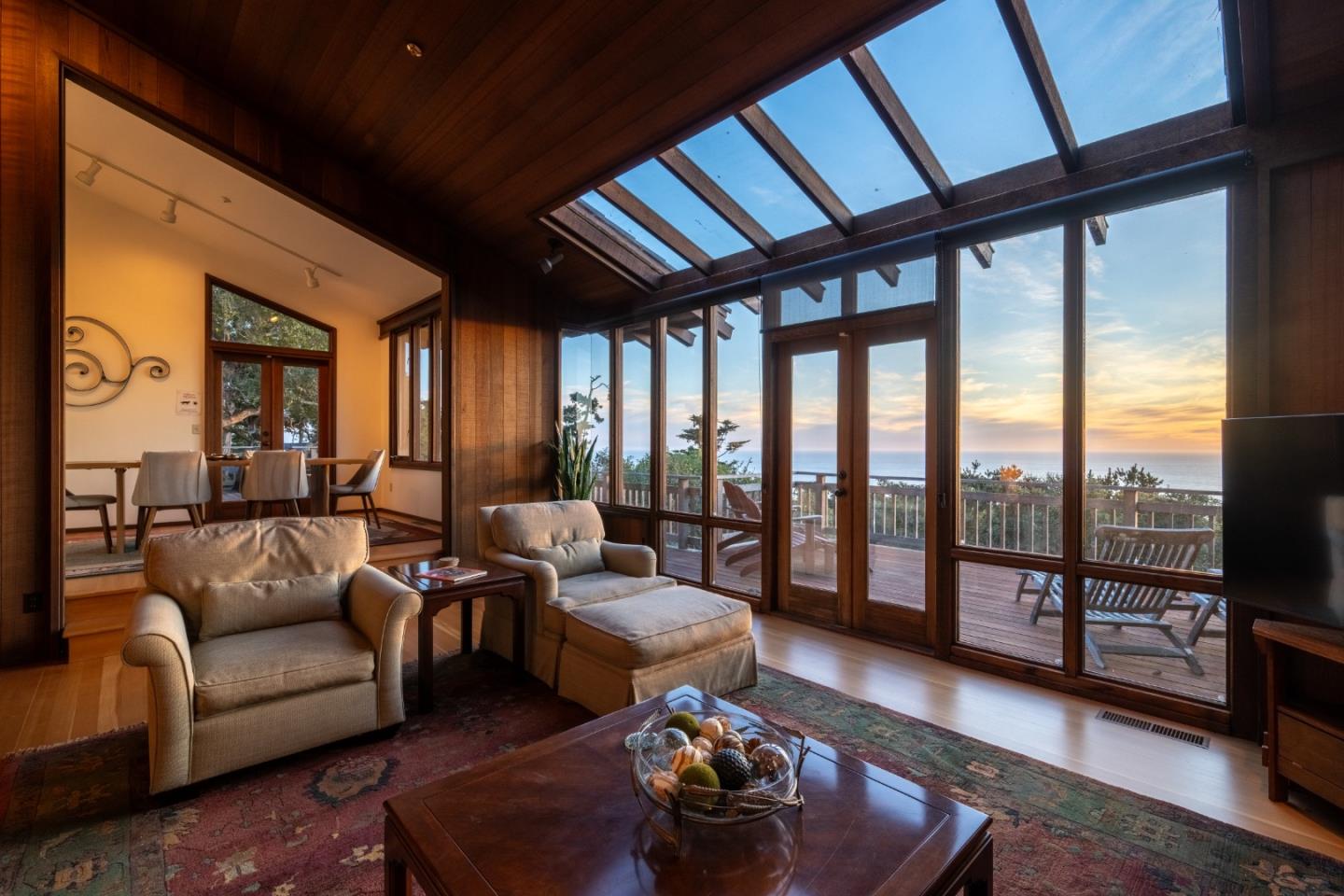 Detail Gallery Image 24 of 29 For 214 Crest Rd, Carmel,  CA 93923 - 3 Beds | 4 Baths