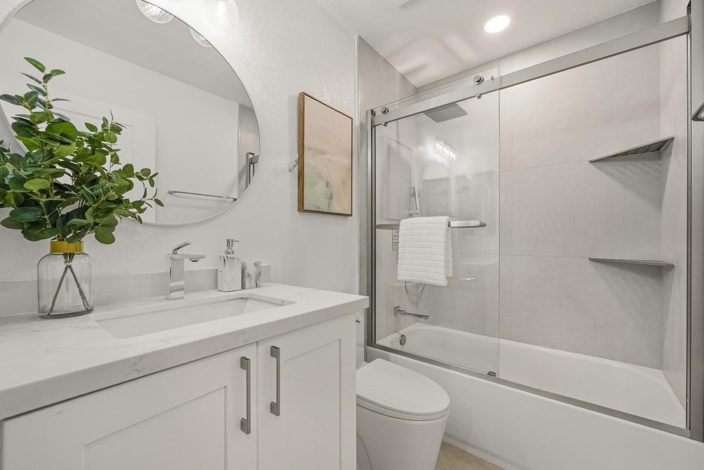 Detail Gallery Image 10 of 18 For 3338 Woodside Ln, San Jose,  CA 95121 - 4 Beds | 2 Baths