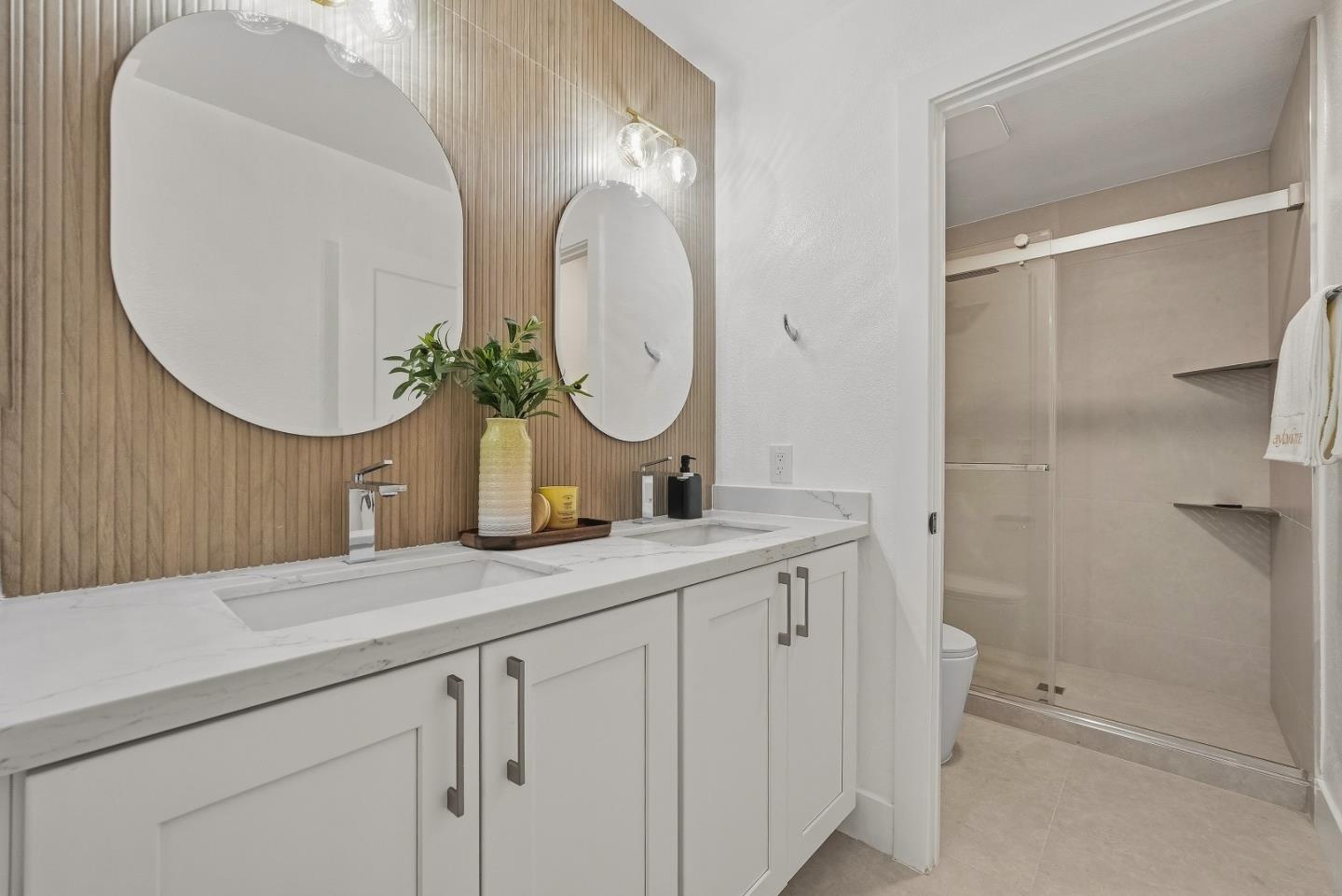 Detail Gallery Image 14 of 18 For 3338 Woodside Ln, San Jose,  CA 95121 - 4 Beds | 2 Baths