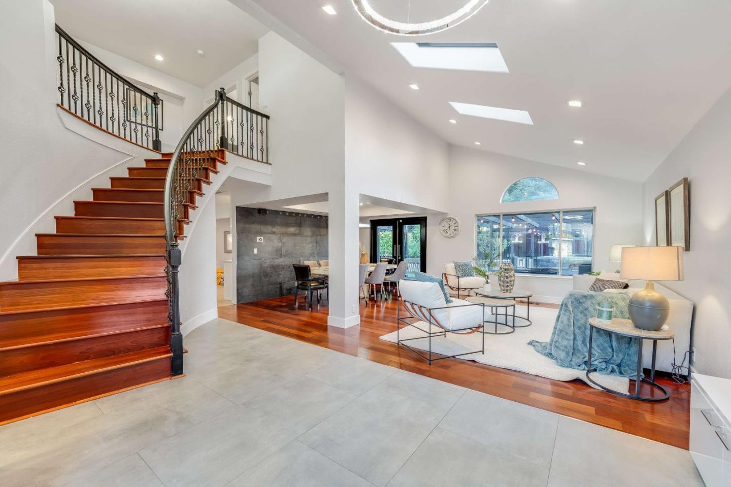 Detail Gallery Image 4 of 49 For 43684 Southerland Way, Fremont,  CA 94539 - 4 Beds | 2 Baths