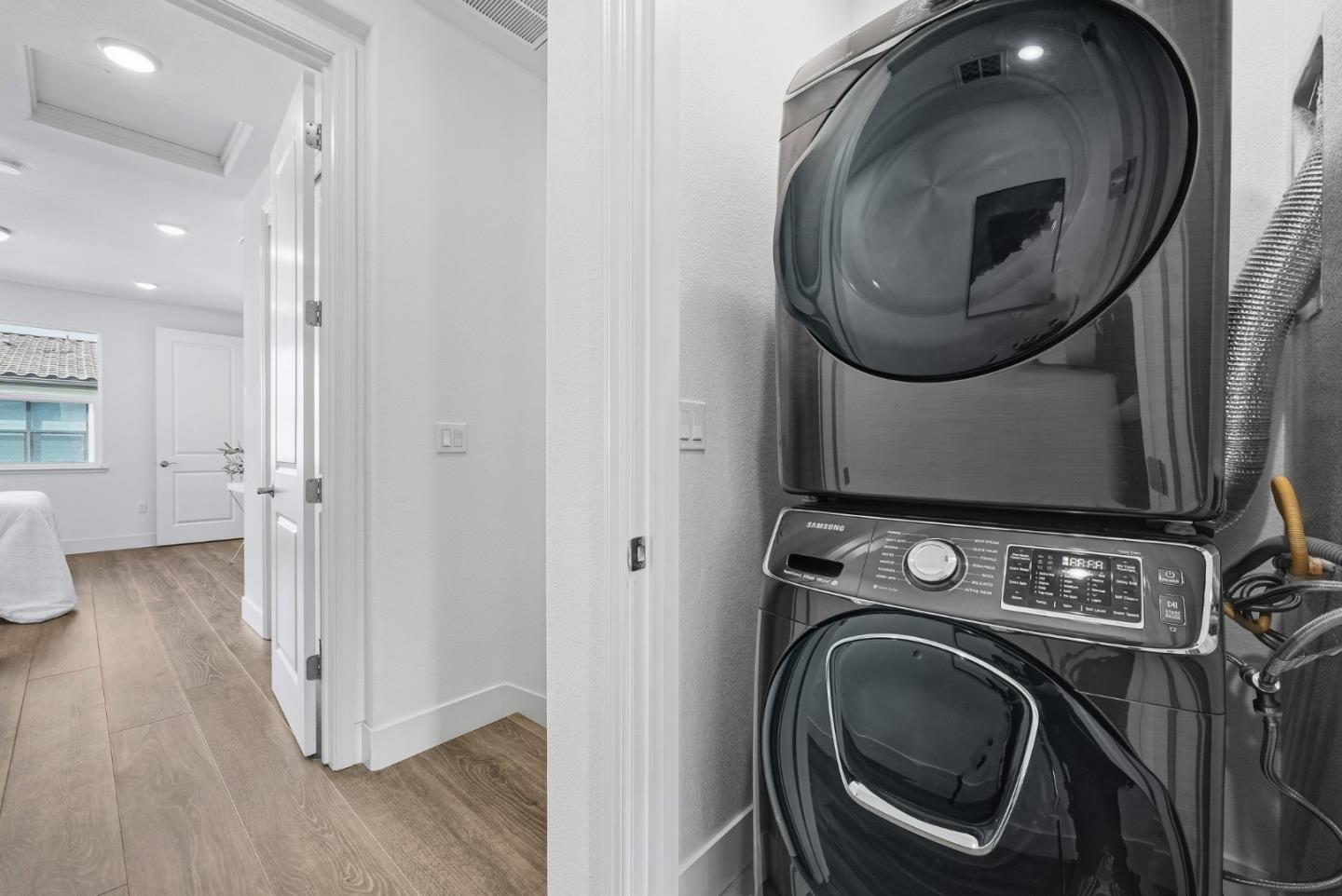 Photo #23: ML82041784 Listing: Photo #23