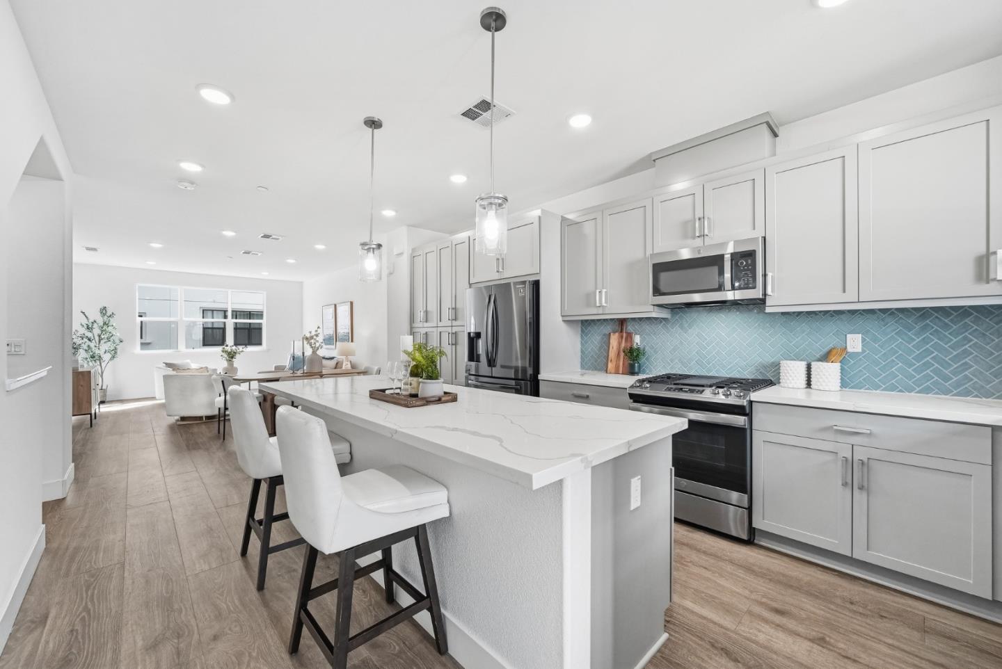 Photo #7: ML82041784 Listing: Photo #7