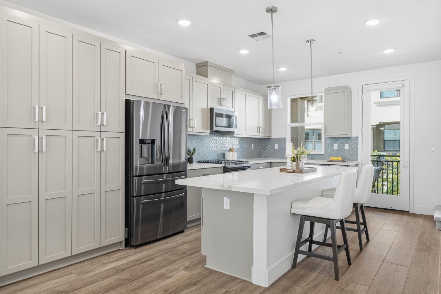 Photo #8: ML82041784 Listing: Photo #8