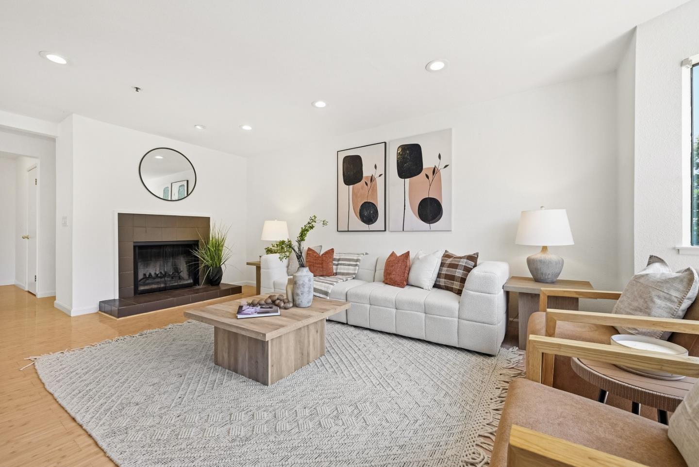 Photo #3: ML82041785 Listing: Photo #3