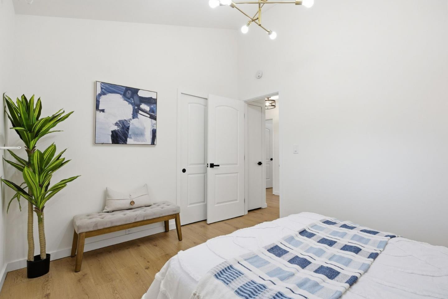 Detail Gallery Image 26 of 44 For 1193 Redoaks Dr, San Jose,  CA 95128 - 3 Beds | 2 Baths