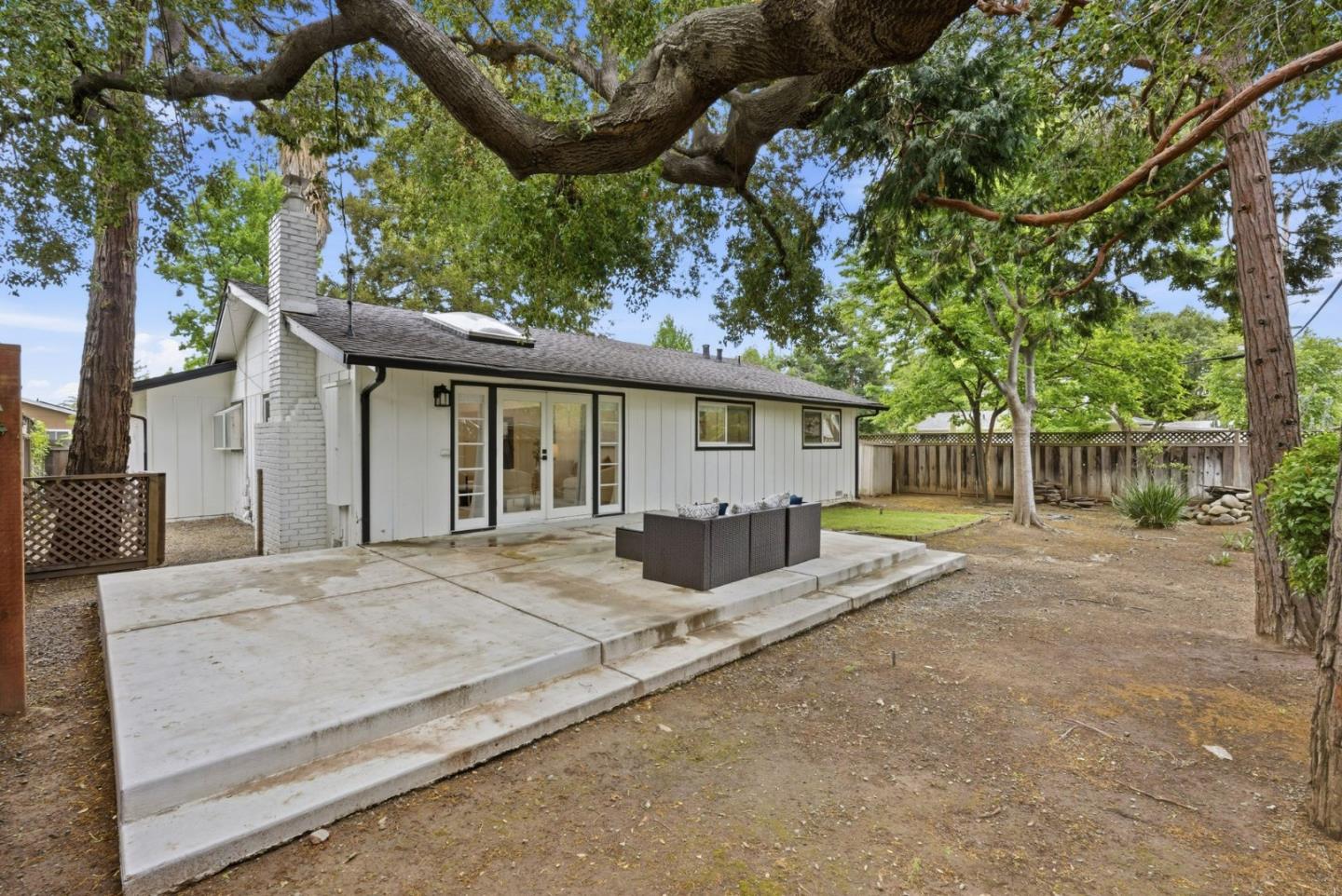 Detail Gallery Image 34 of 44 For 1193 Redoaks Dr, San Jose,  CA 95128 - 3 Beds | 2 Baths