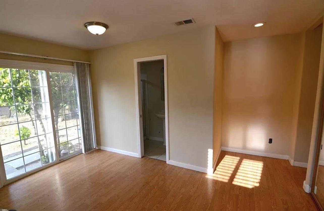 Detail Gallery Image 9 of 11 For 273 Staples Ave, San Jose,  CA 95127 - 5 Beds | 3 Baths