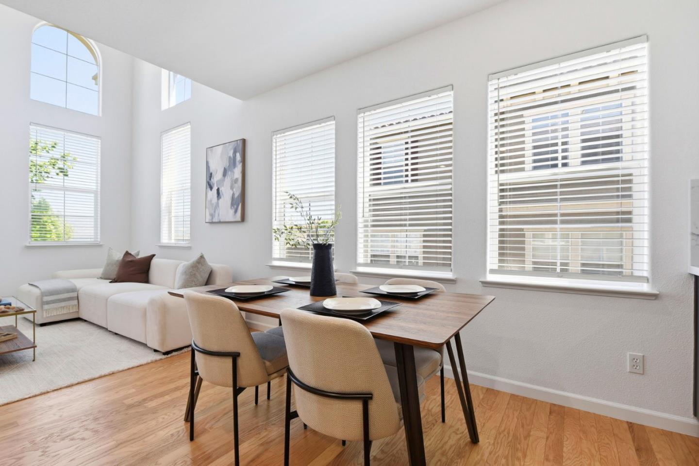 Detail Gallery Image 18 of 46 For 2970 Larciano St, San Jose,  CA 95136 - 3 Beds | 3/1 Baths