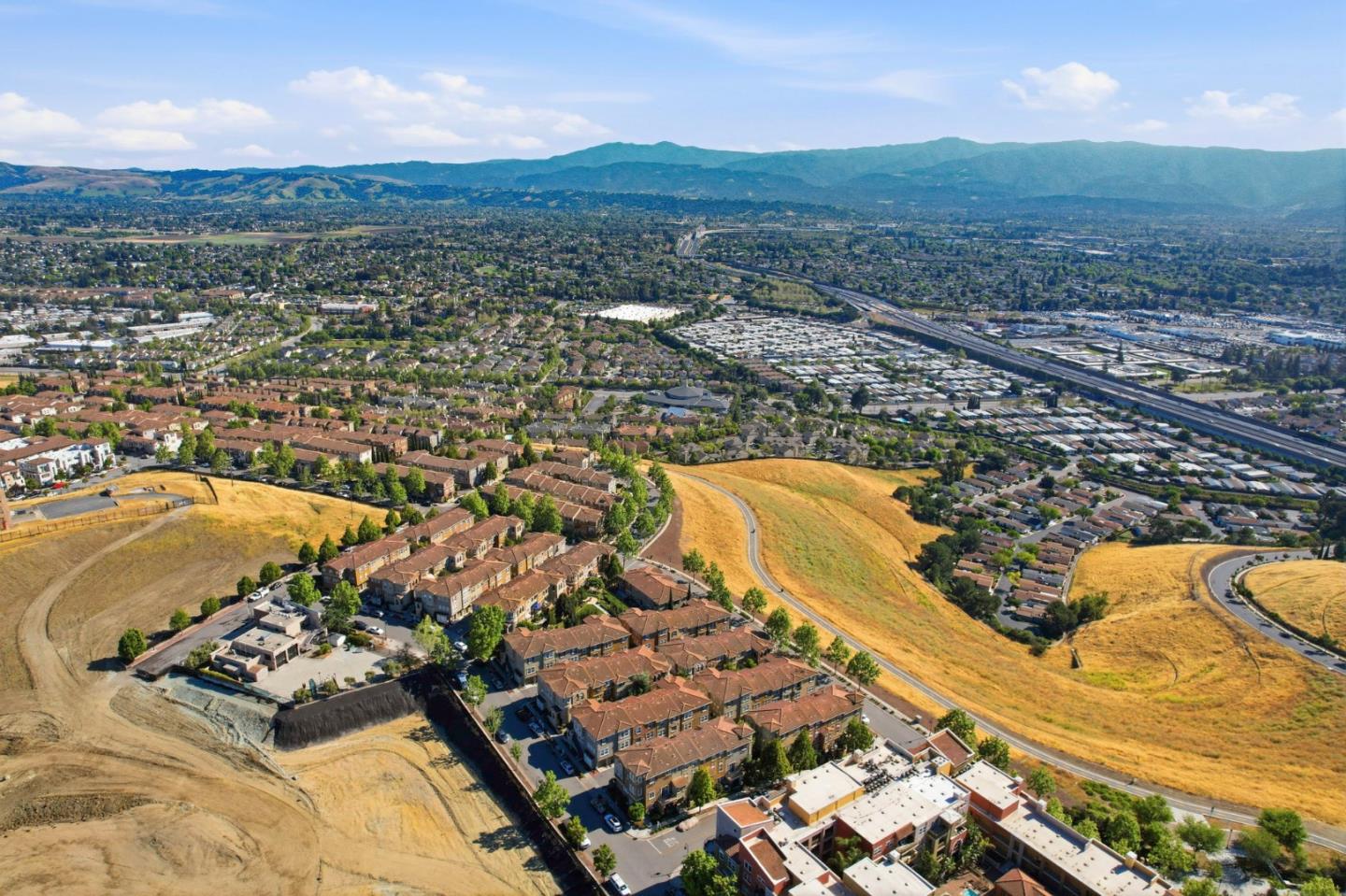 Detail Gallery Image 45 of 46 For 2970 Larciano St, San Jose,  CA 95136 - 3 Beds | 3/1 Baths