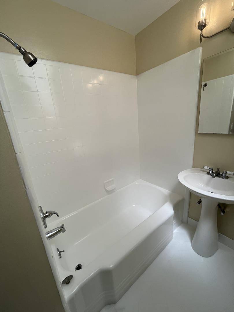 Detail Gallery Image 15 of 22 For 265 Mastick Ave, San Bruno,  CA 94066 - 2 Beds | 1/1 Baths