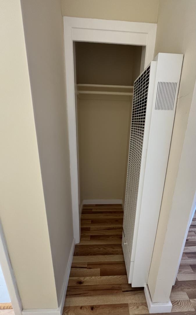 Detail Gallery Image 4 of 22 For 265 Mastick Ave, San Bruno,  CA 94066 - 2 Beds | 1/1 Baths