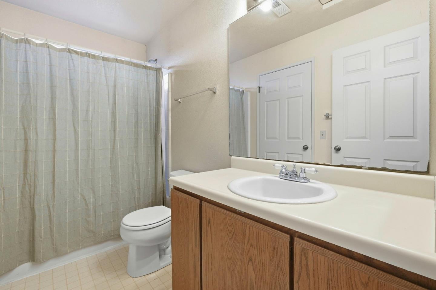 Detail Gallery Image 32 of 36 For 1621 Schooner Ct, Santa Cruz,  CA 95062 - 3 Beds | 2 Baths