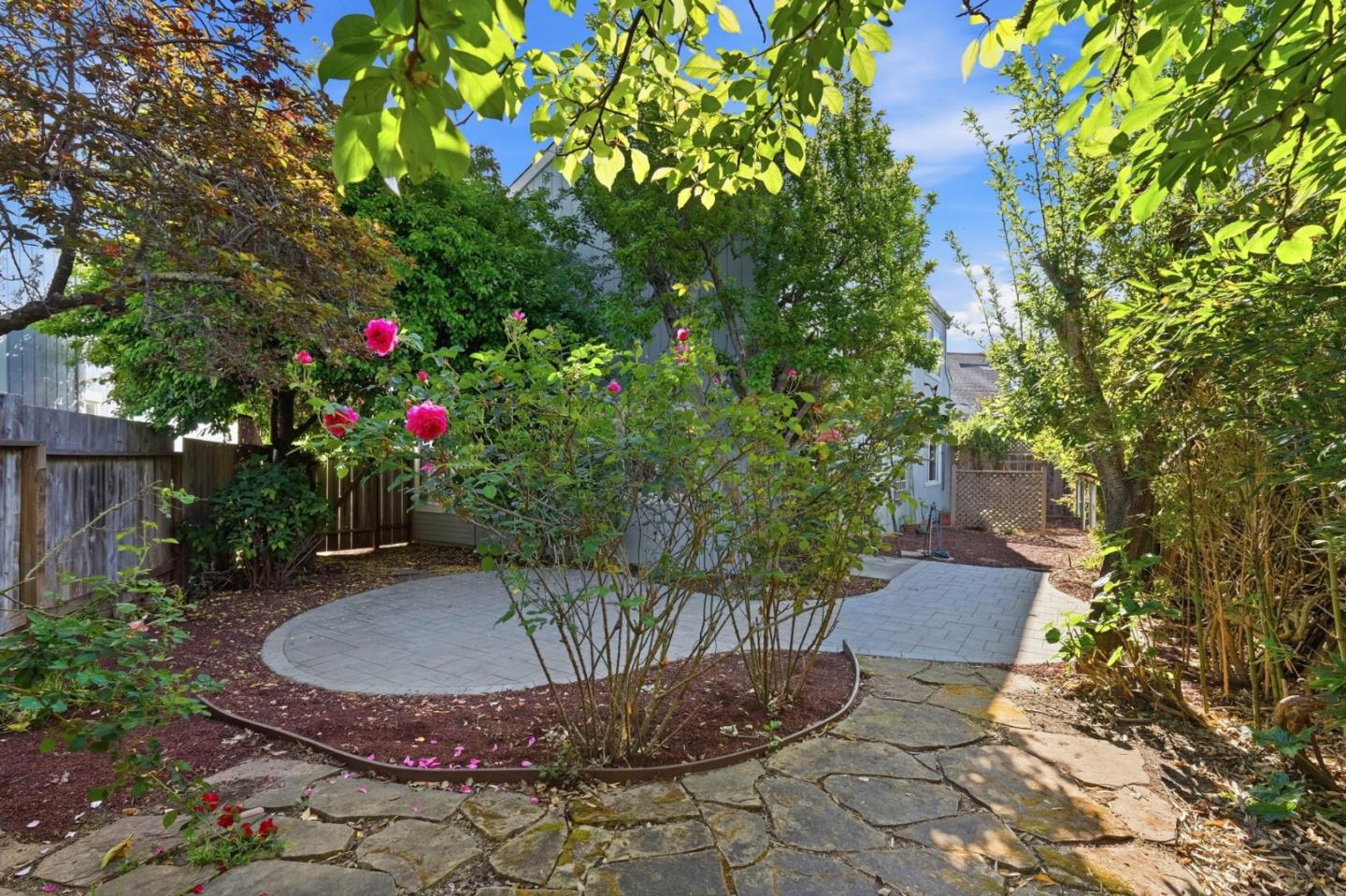 Detail Gallery Image 34 of 36 For 1621 Schooner Ct, Santa Cruz,  CA 95062 - 3 Beds | 2 Baths