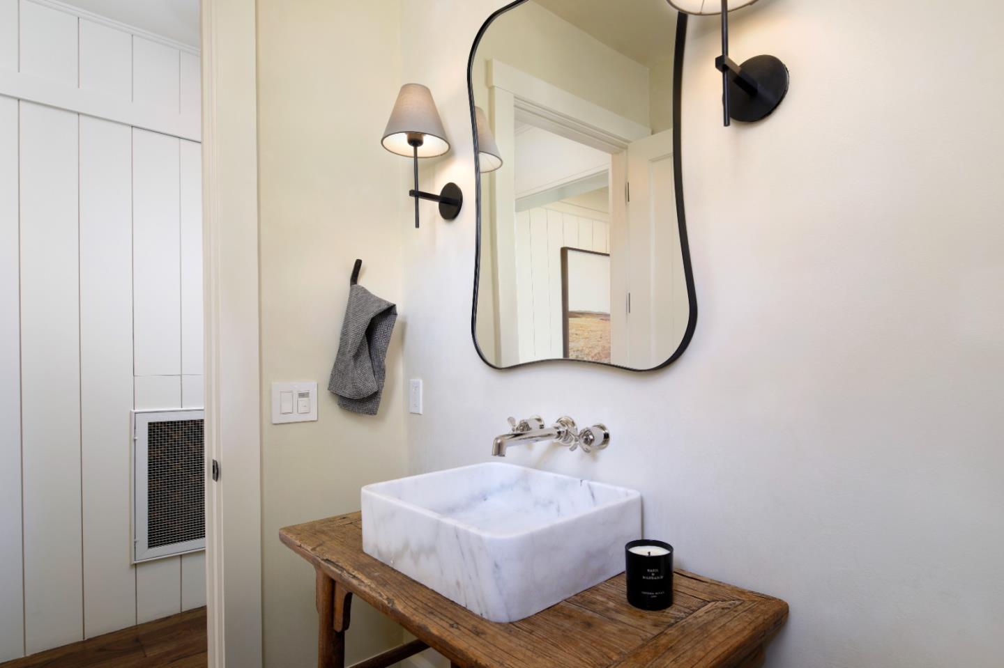 Detail Gallery Image 17 of 26 For 180 Romero Rd, Woodside,  CA 94062 - 5 Beds | 5/1 Baths