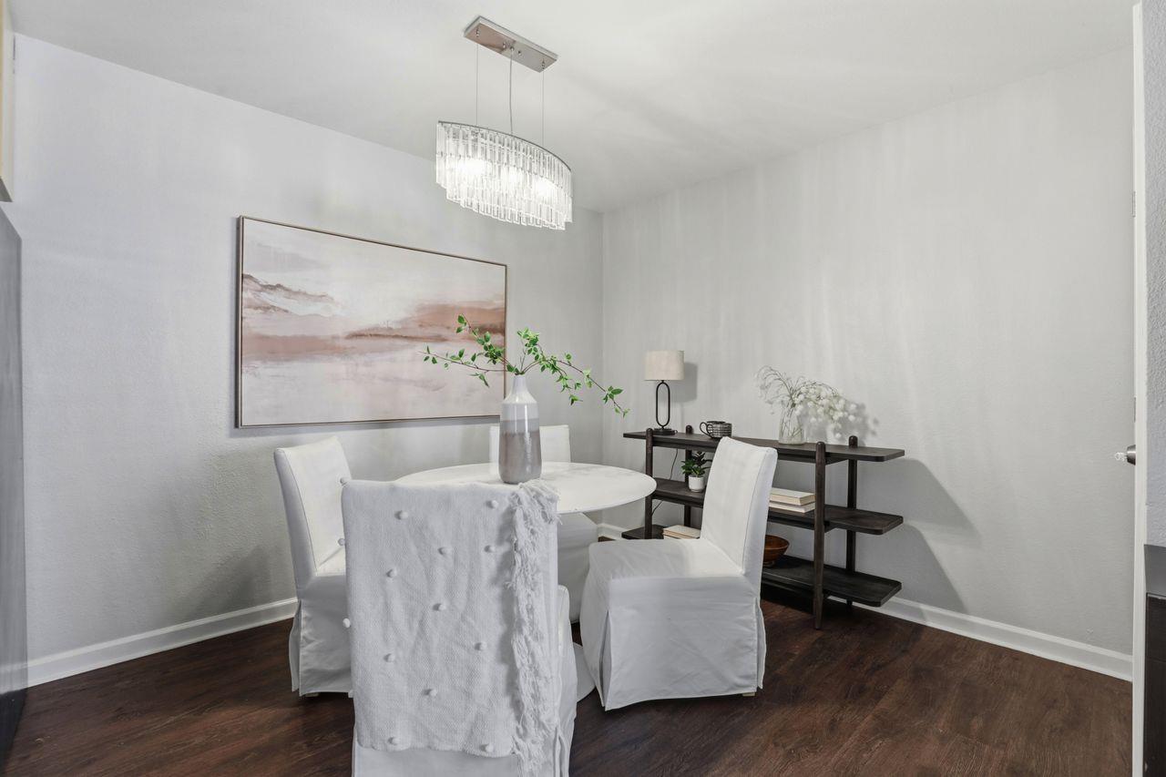 Detail Gallery Image 4 of 32 For 820 Casanova Ave #85,  Monterey,  CA 93940 - 2 Beds | 1 Baths