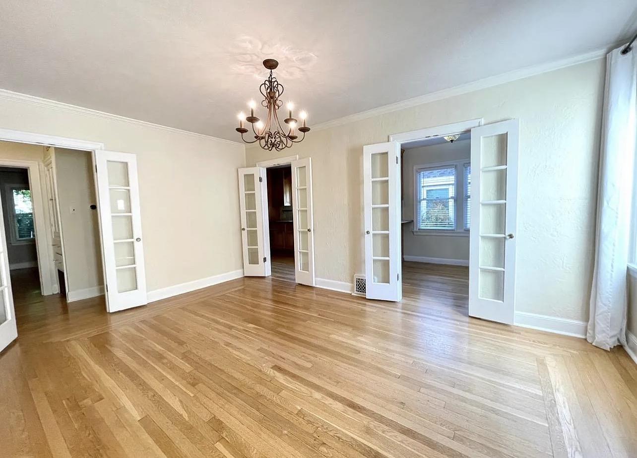 Detail Gallery Image 10 of 40 For 1127 Clark Way, San Jose,  CA 95125 - 3 Beds | 1/1 Baths