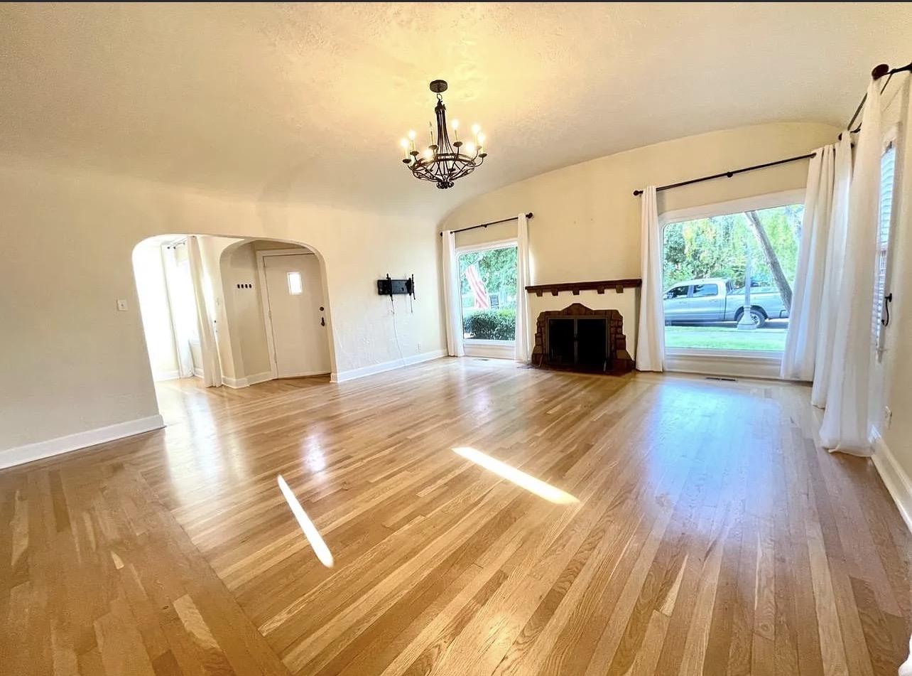 Detail Gallery Image 8 of 40 For 1127 Clark Way, San Jose,  CA 95125 - 3 Beds | 1/1 Baths