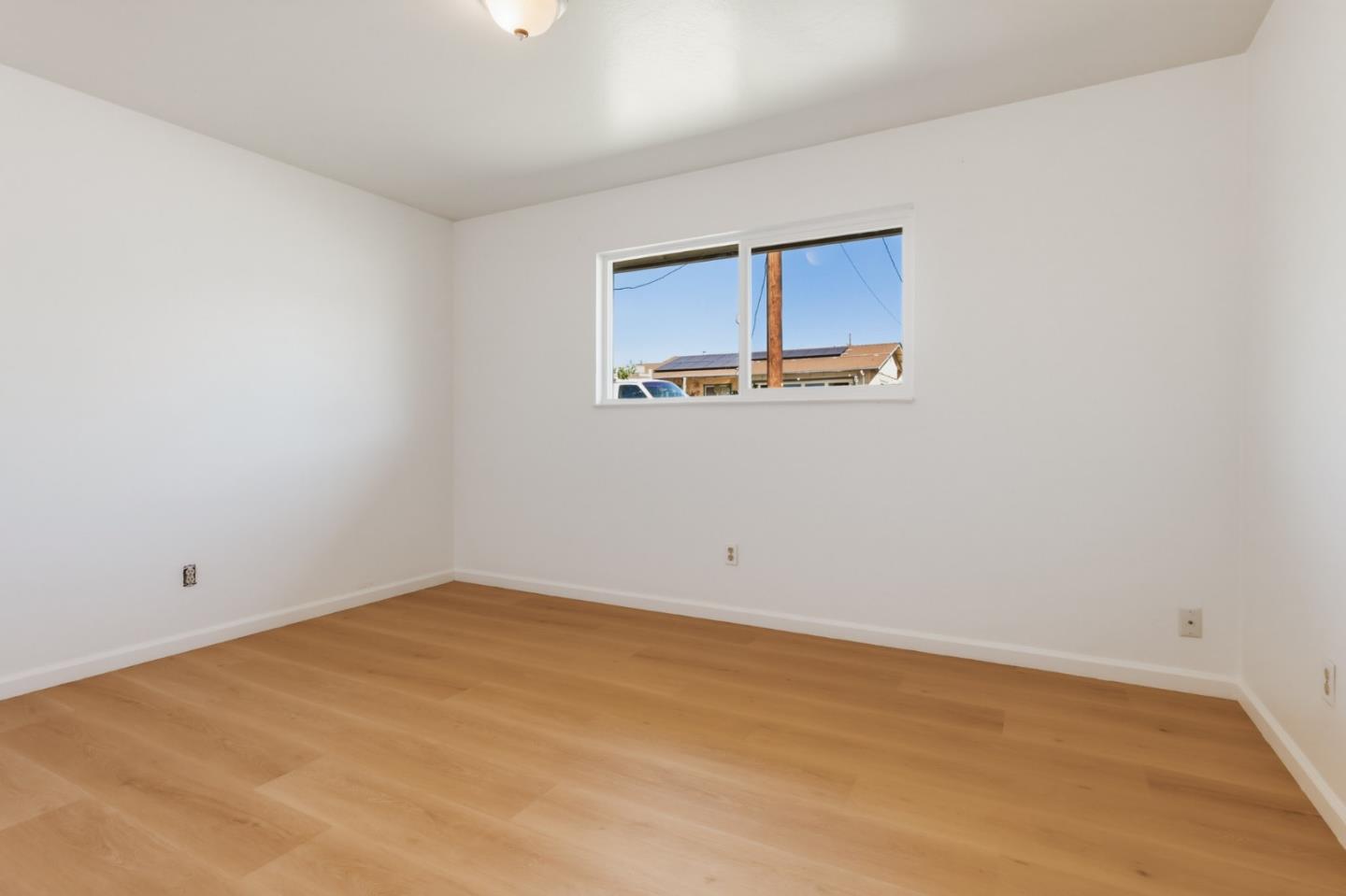 Detail Gallery Image 20 of 24 For 1048 Hamilton Ave, Seaside,  CA 93955 - 3 Beds | 1 Baths