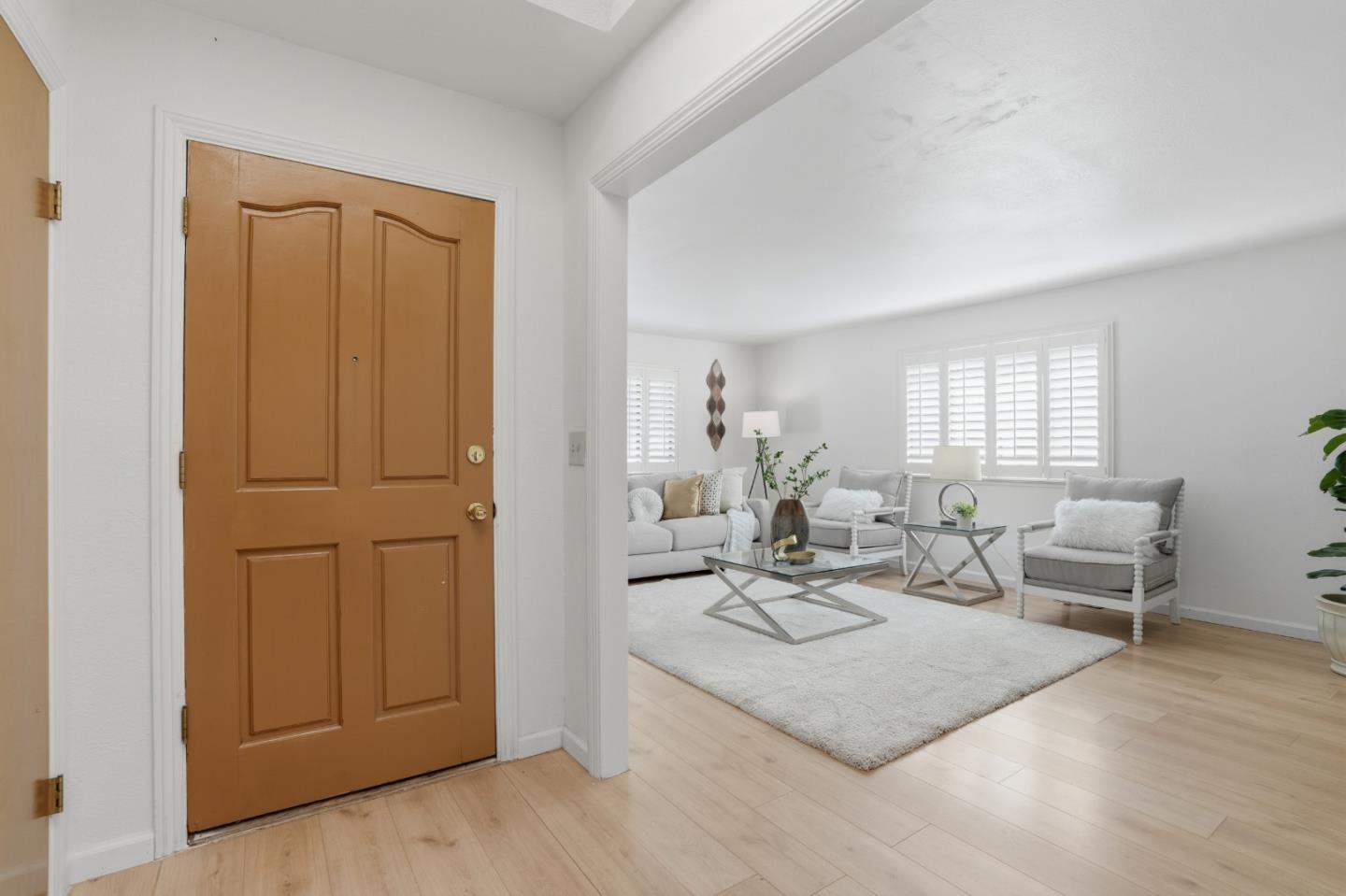 Detail Gallery Image 14 of 58 For 828 Weeks St, East Palo Alto,  CA 94303 - 3 Beds | 2 Baths