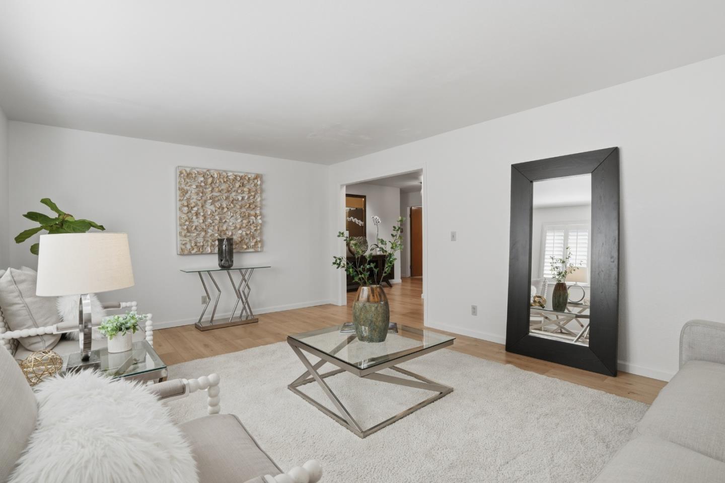 Detail Gallery Image 9 of 58 For 828 Weeks St, East Palo Alto,  CA 94303 - 3 Beds | 2 Baths