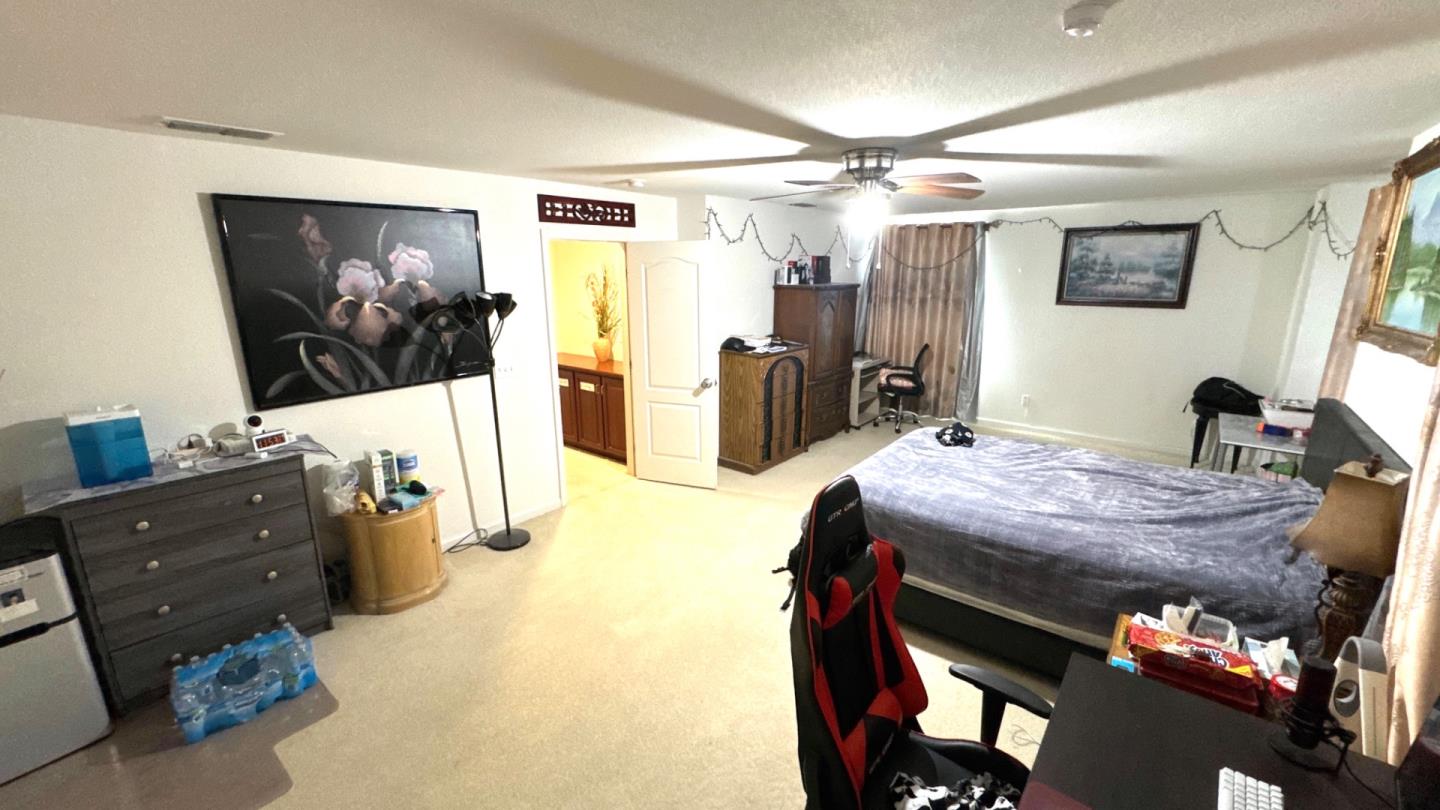 Detail Gallery Image 29 of 37 For 8649 Red Clover Way, Elk Grove,  CA 95624 - 7 Beds | 4 Baths