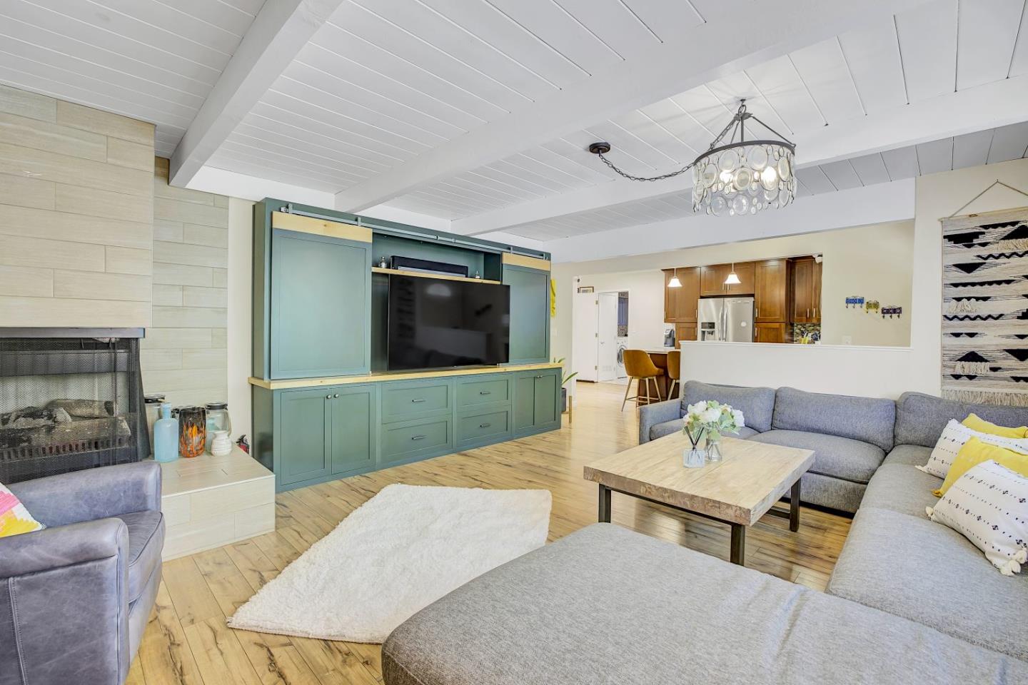 Detail Gallery Image 11 of 69 For 26 Meadow Way a,  Scotts Valley,  CA 95066 - 3 Beds | 2 Baths