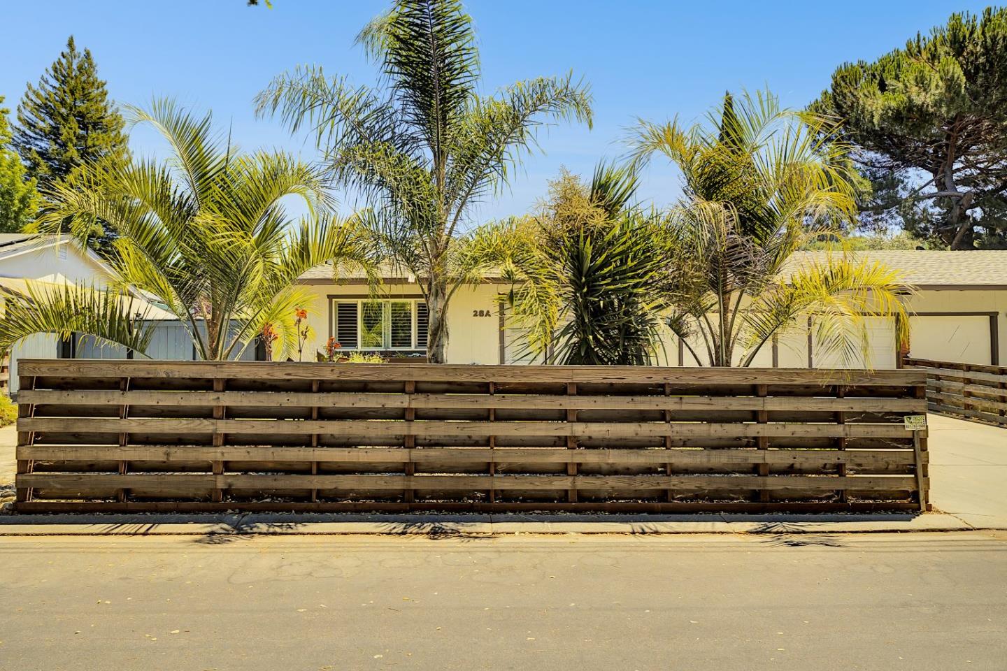 Detail Gallery Image 5 of 69 For 26 Meadow Way a,  Scotts Valley,  CA 95066 - 3 Beds | 2 Baths