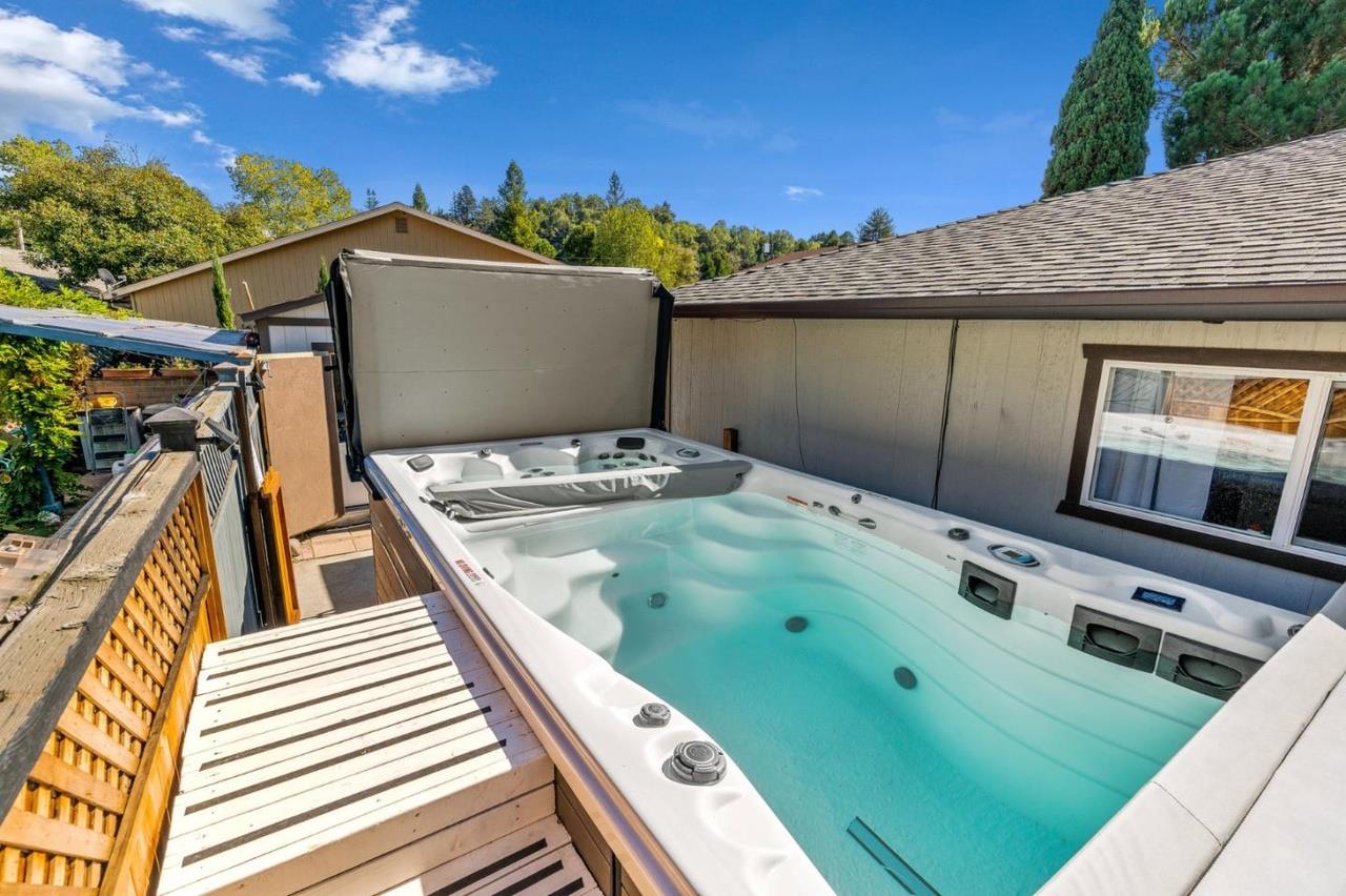 Detail Gallery Image 58 of 69 For 26 Meadow Way a,  Scotts Valley,  CA 95066 - 3 Beds | 2 Baths