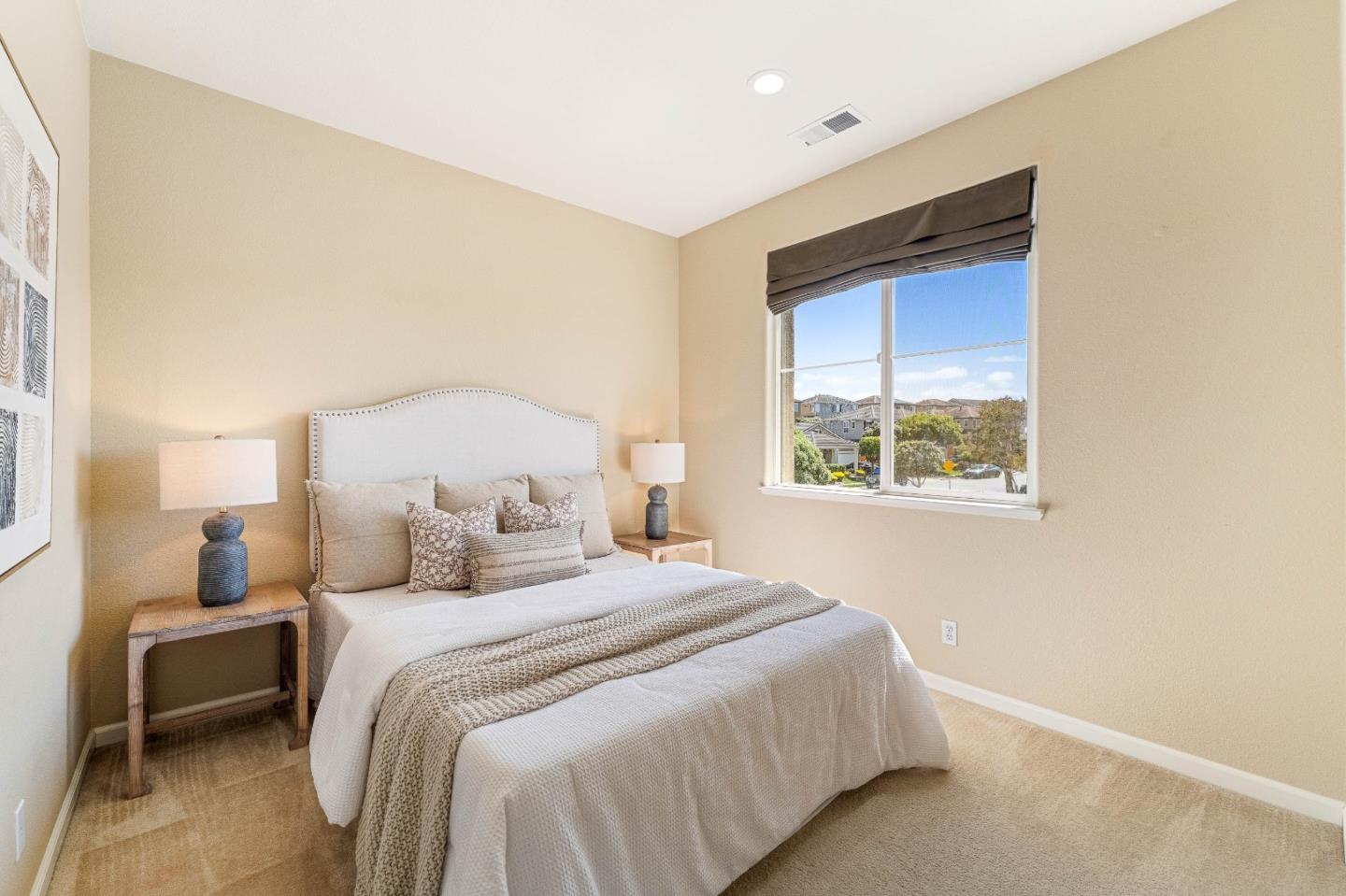 Detail Gallery Image 24 of 40 For 4460 Peninsula Point Dr, Seaside,  CA 93955 - 4 Beds | 2/1 Baths