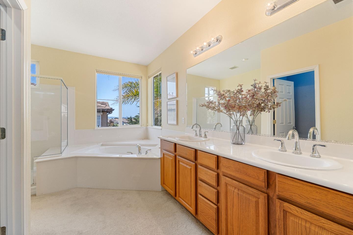 Detail Gallery Image 29 of 40 For 4460 Peninsula Point Dr, Seaside,  CA 93955 - 4 Beds | 2/1 Baths